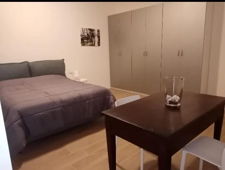 P&P Station Apartment Bérgamo Italia