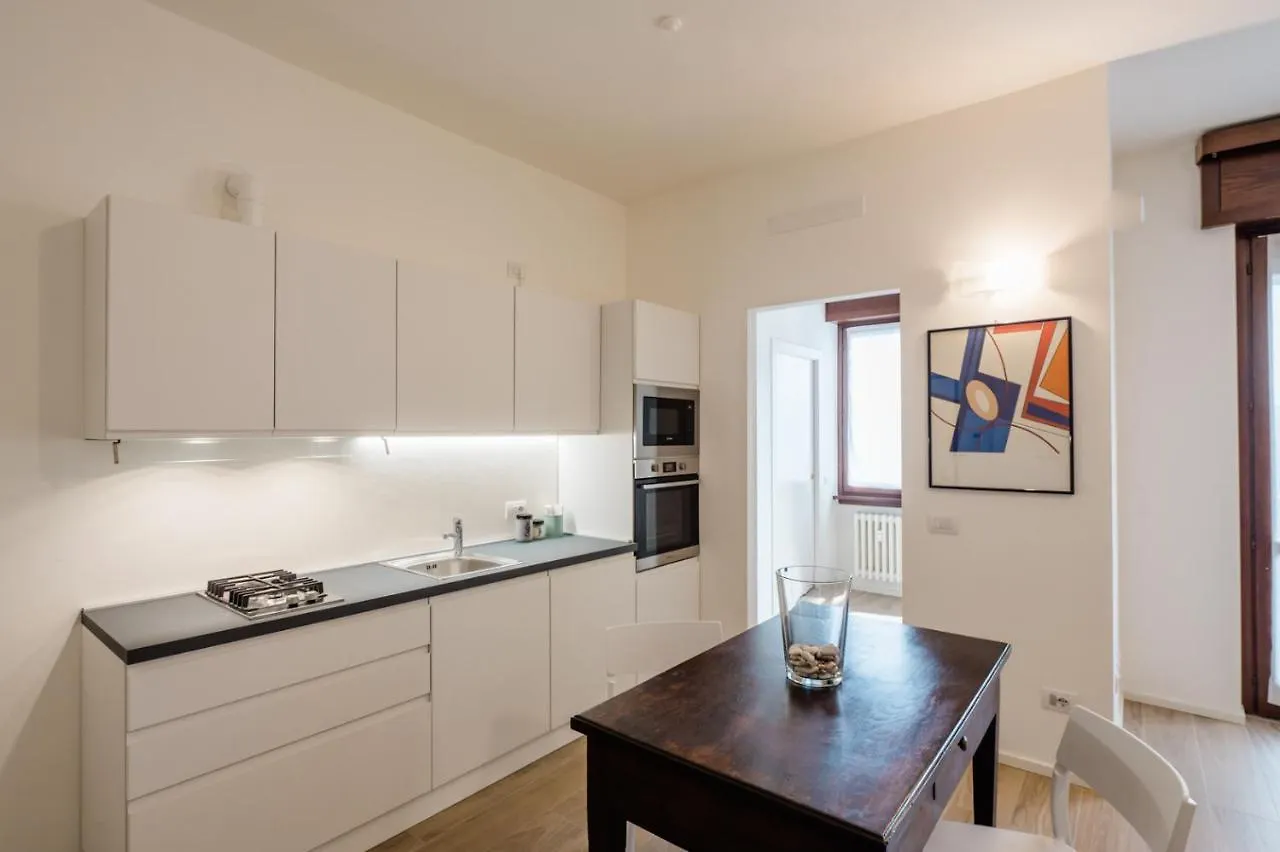 P&P Station Apartment Bérgamo