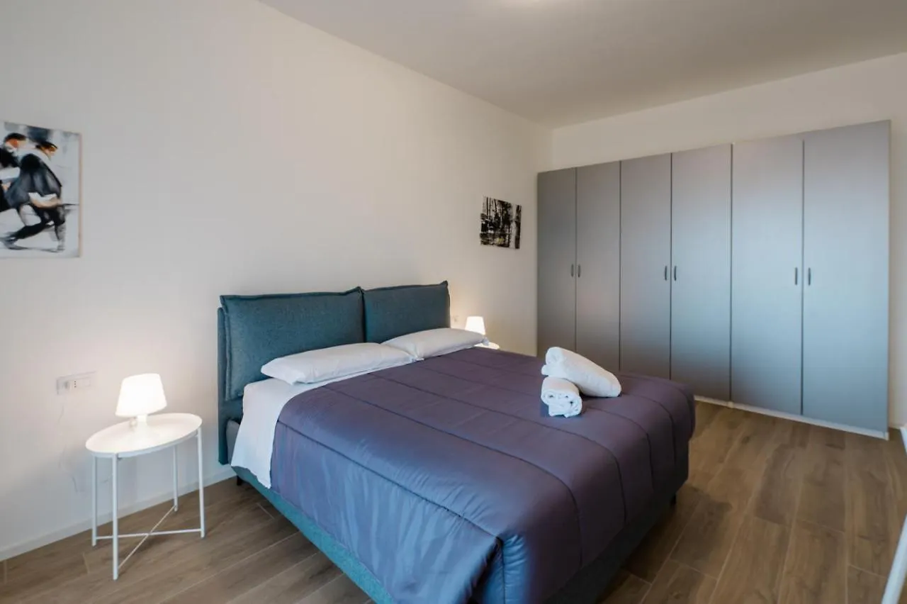 P&P Station Apartment Bérgamo Italia